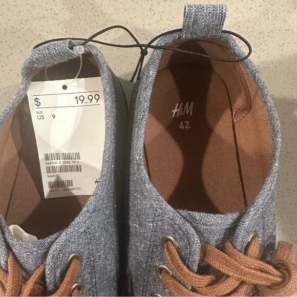 New with Tag! H & M Men's Denim Look Canvas Lace Up Shoes Size 9 - Picture 3 of 5